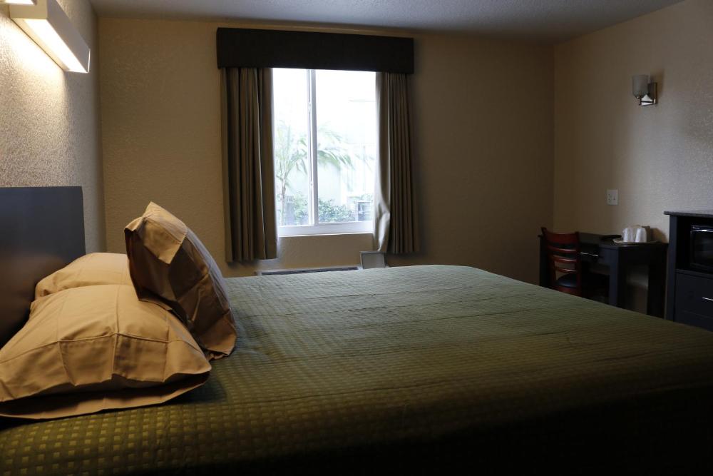 King Room interior